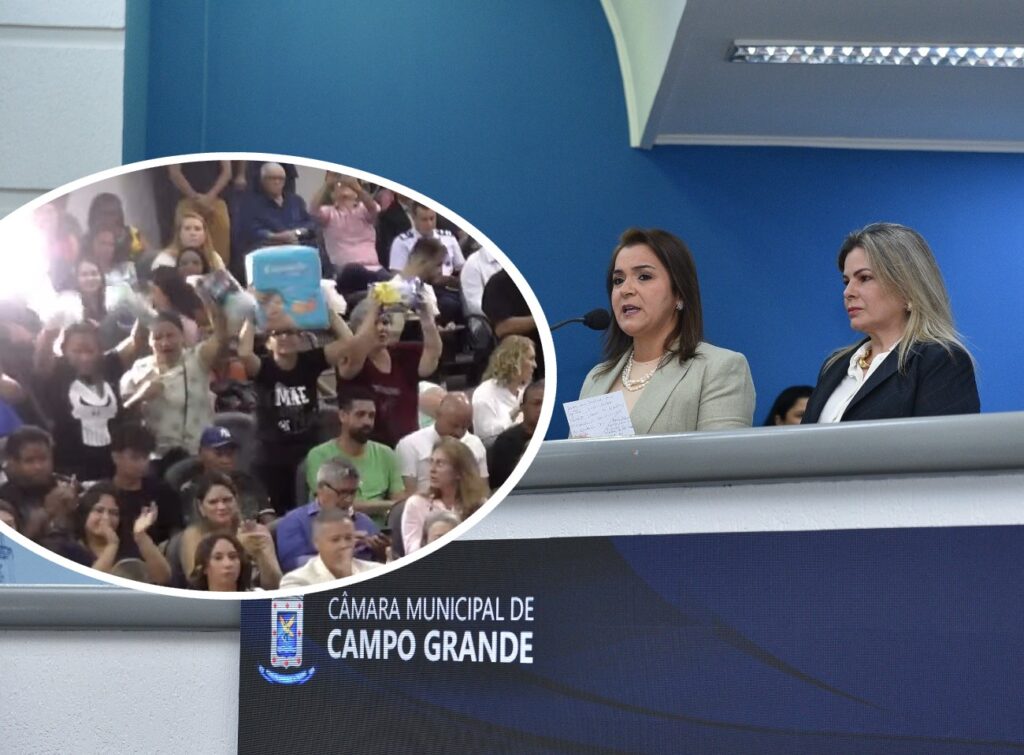 Mães atípicas são barradas na "Casa do Povo" e protestam por direitos